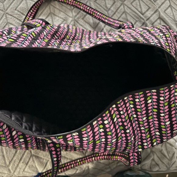 Vera bradley duffle bag - Picture 2 of 3
